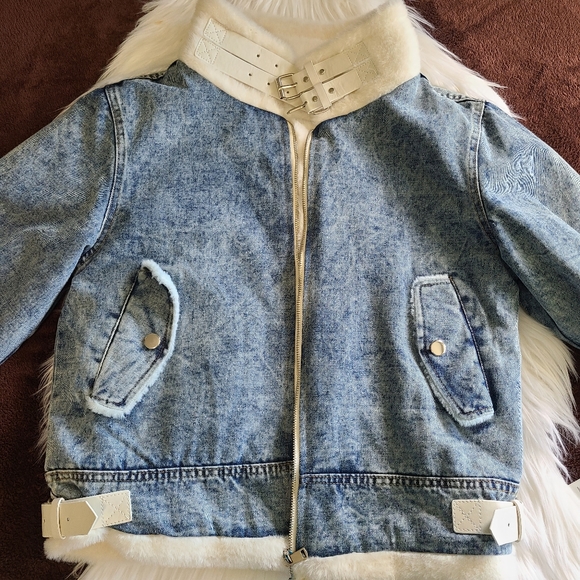 Sherpa lined jeans jacket - Picture 2 of 9